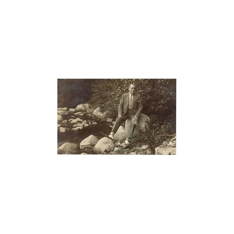 Retrat d'home a la riera, Sant Hilari Sacalm